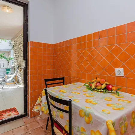 Apartment Hundefreundliches Nur 580 Meter Zum Mit Bbq-bereich